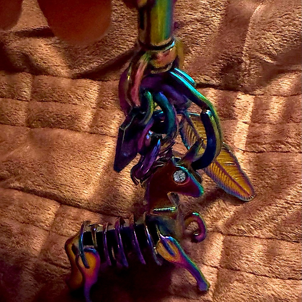 Coach, 3D, oil slick, Iridescent Unicorn, Keychain/fob rare 22949, RARE! - Picture 12 of 13